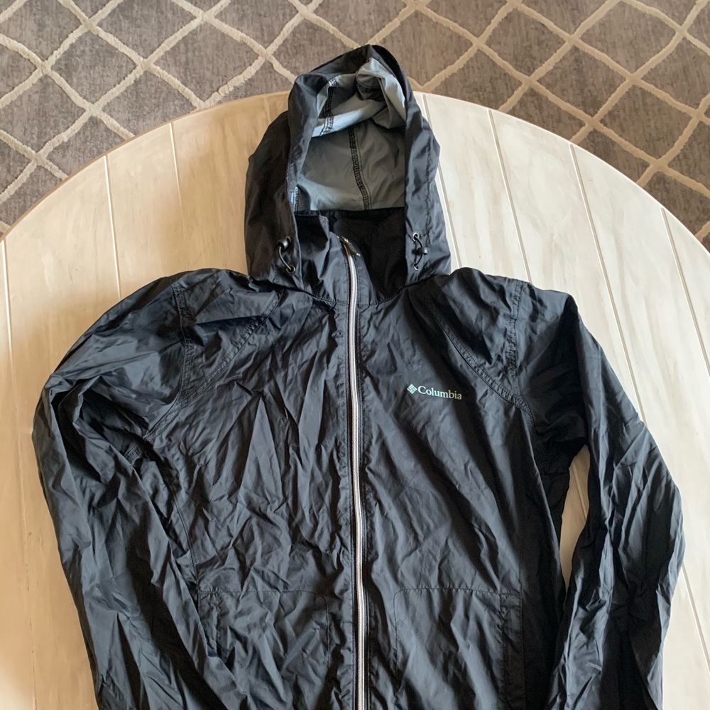 Columbia Rain Jacket/Windbreaker